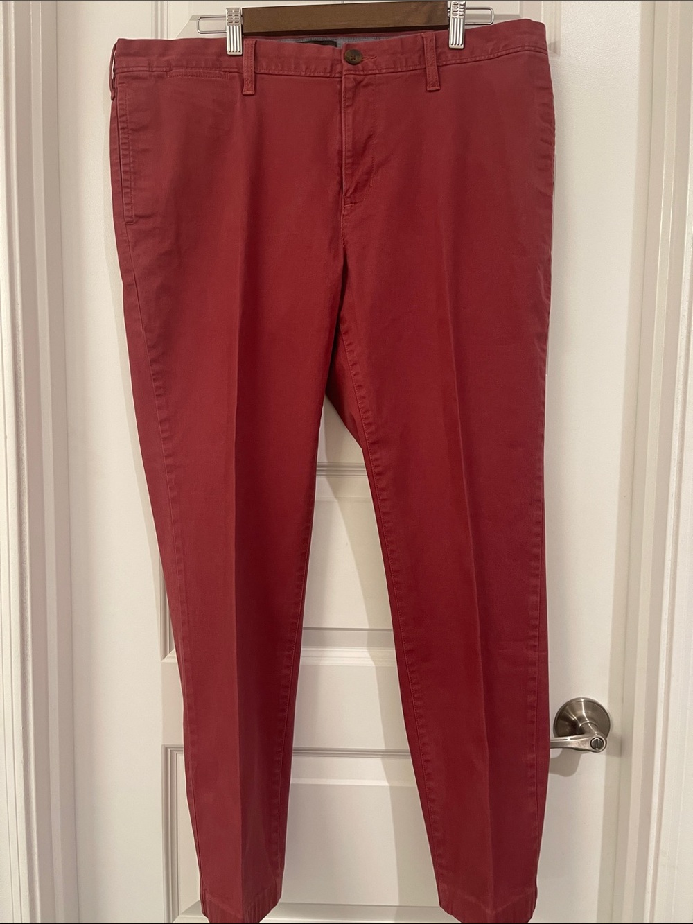 14th & Union Men's Slim Fit Chinos in Deep Burgundy